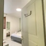 Oda ve Kahvaltı Al Castello Eboli
