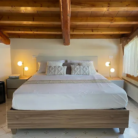 Al Castello Alojamento de Acomodação e Pequeno-almoço Eboli