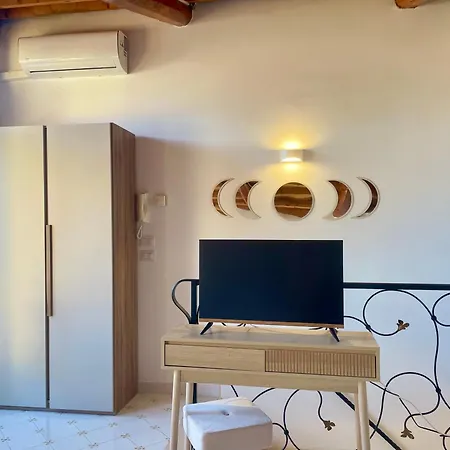 Oda ve Kahvaltı Al Castello Eboli